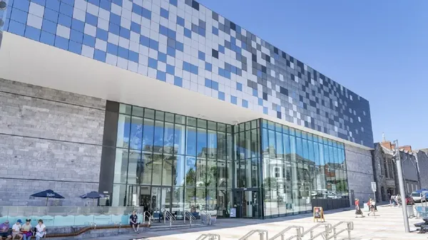 Exterior-of-the-Box-Plymouth (1)